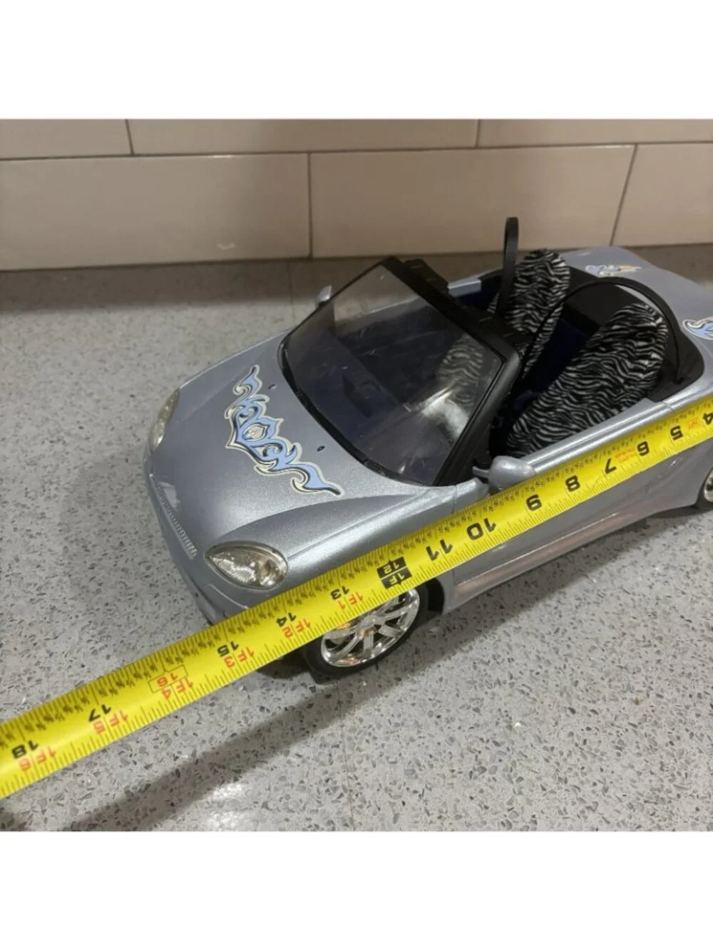Vintage Mattel My Scene 2004 Masquerade Madness  Silver Convertible Car Barbie